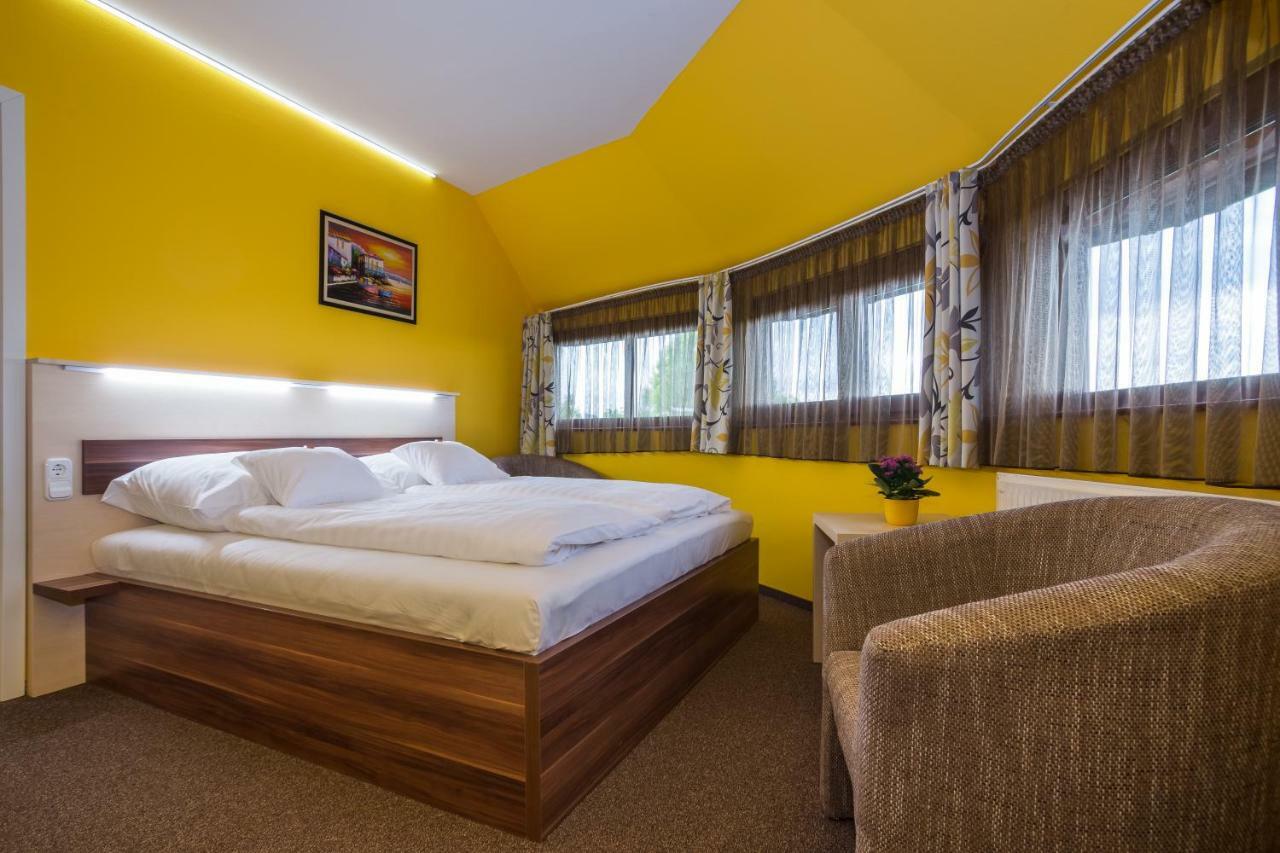 Hotel Mayer Alsooers Extérieur photo